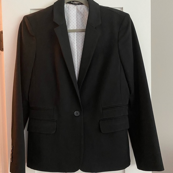 Blazer - Picture 1 of 3